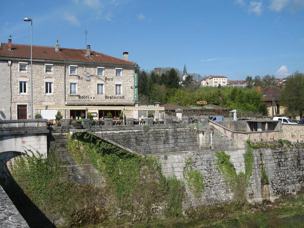 Au Faisan Dore Neuville-sur-Ain Екстер'єр фото